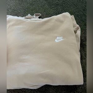 MENS MEDIUM NIKE HOODIE